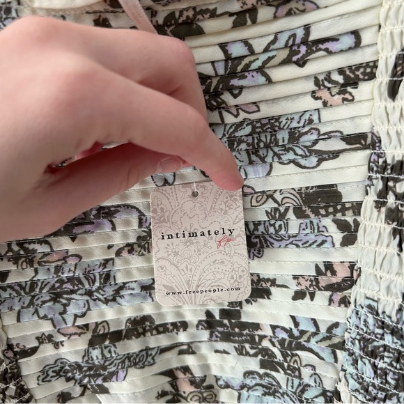 Free People Weekend Plans Bodysuit - Picture 4 of 12